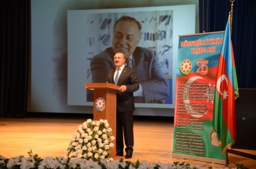 Nəsimi rayonunda Dövlət müstəqilliyinin 25 illiyinə həsr edilmiş “Müstəqilliyimizin yaşıdları” tədbiri   keçirilib