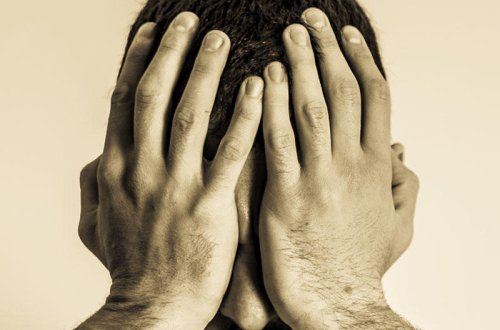 Seksual ehtiyaclarını ödəmək üçün şüşə butulkadan istifadə etdi- Nəticəsi ağır oldu