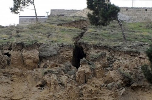 Əhmədli və Masazırda uçqun olub — Nazirlik məlumat yaydı