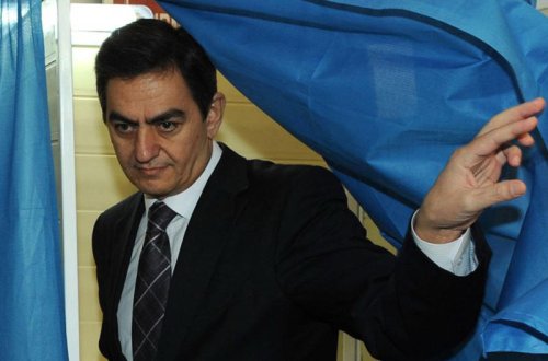 Əli Kərimlinin qara zolağı: trollar yenə məğlub oldular