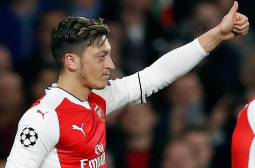 Məsut Özil hələ bunu bacarmamışdı