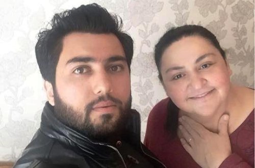 Toppuş bacı həyat yoldaşı ilə yeni evlərində - FOTO