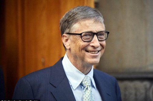 `Hər axşam qabları özüm yuyuram`- Bill Qeyts