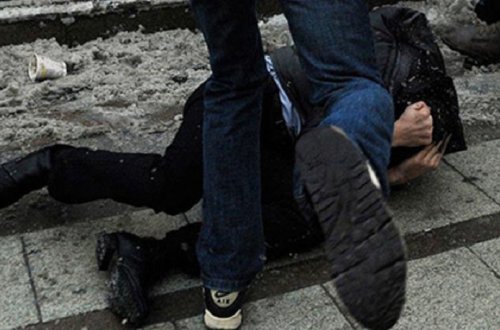 Bakının mərkəzində kütləvi dava: Yaralılar var