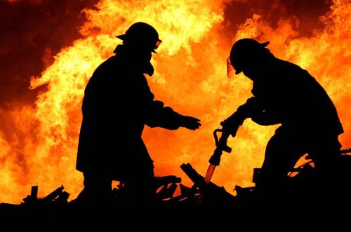 Xəstəxanada DƏHŞƏT ! Xəstələr yanaraq öldülər