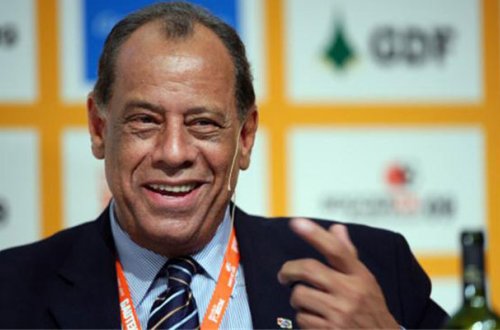 Millimizin sabiq baş mәçqçisi vəfat etdi