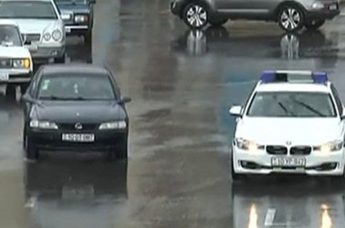 Bakıda işıqfor işləmədi, 4 maşın toqquşdu — VİDEO