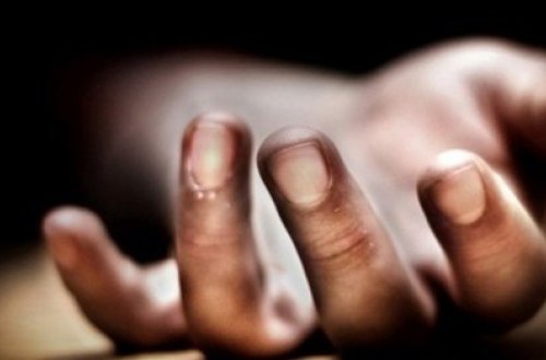 Küçədə qətlə yetirilmiş qadın meyiti tapıldı - Bakıda