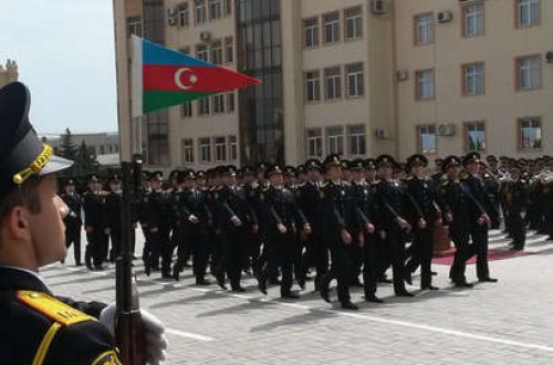 Polis Akademiyasında dava — Bir kursant bıçaqlandı