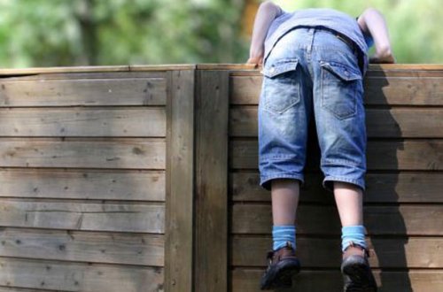 5 yaşlı uşaq faciəvi şəkildə öldü