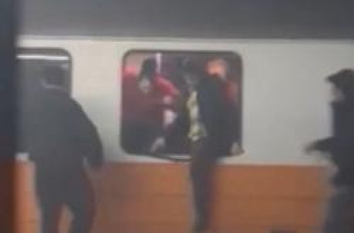 Metroda QORXULU anlar: Sərnişinlər şüşələri sındırıb, qaçdılar - VİDEO + FOTOLAR