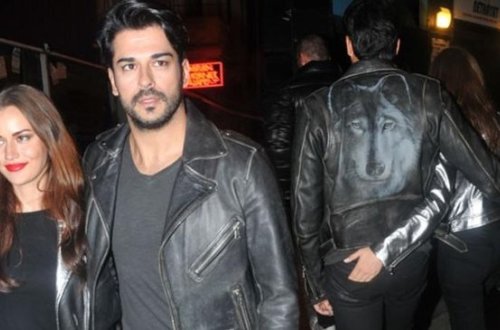 Fahriyedən Abırsızlıq: Əlini sevgilisinin arxasına... - FOTO 18+