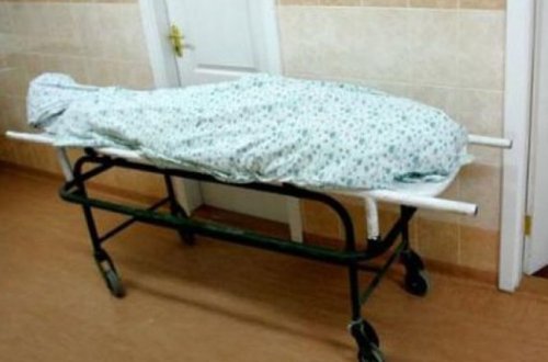 Bakıda iki xalaqızı evdə ölü tapıldı