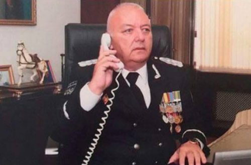 Generalın kürəkəni: 