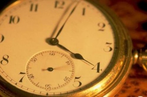 Rabitə və İnformasiya Texnologiyaları Nazirliyi standart vaxt zonasına keçidlə bağlı xəbərdarlıq edib