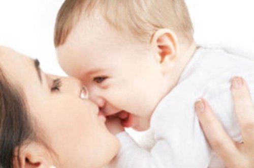 50 yaşından sonra ilk dəfə ana olanların sayı artıb - Azərbaycanda