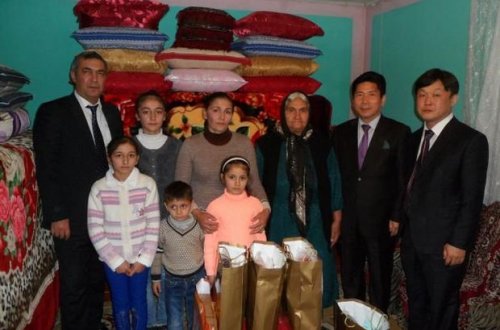Koreyalı səfir məcburi köçkünlərlə görüşdü – FOTOLAR