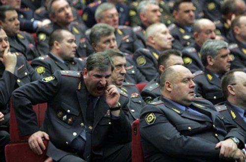 Putin Daxili İşlər Nazirliyinin 4 generalını istefaya göndərdi