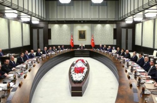 Nazirlər kabinetinin toplantısı - 8 saat davam etdi