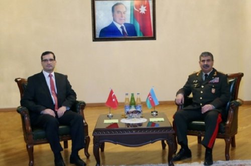 Zakir Həsənov Türkiyə səfiri ilə görüşüb