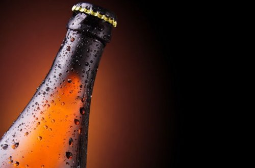 Üzərində Azərbaycanla bağlı yazı olan bir şüşə su 10 minə satılır – FOTO