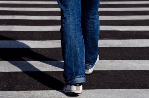 Ana, ata və övladlarını maşın vurdu