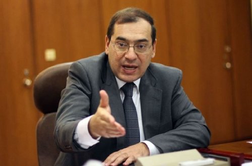 Azərbaycan Misiri böhrandan xilas edir – Bloomberg