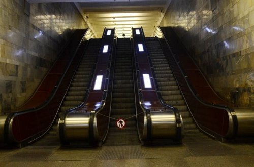 `20 yanvar` stansiyası işıqsız qalıb? - Açıqlama