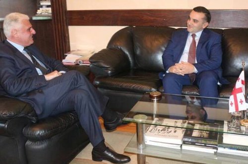 Baş Konsul Batumi şəhərinin meri ilə görüşüb - FOTO