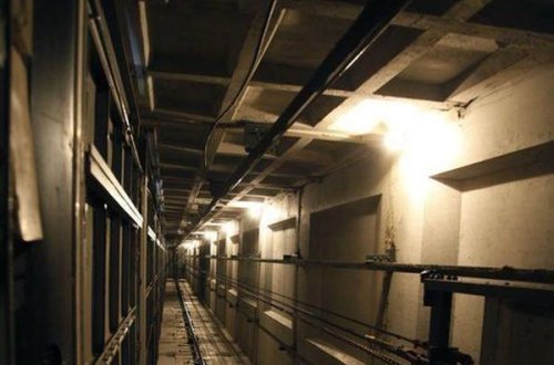 Bakıda fəhlə faciəvi şəkildə ölüb