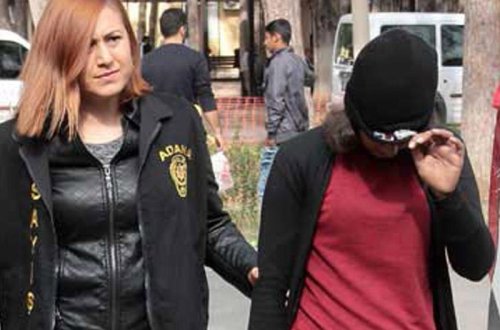 Əxlaqsızlıq edən bacılar elə adama intim münasibət təklif etdilər ki... - FOTO