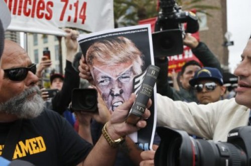 Kaliforniya və Oreqonu etraz aksiyası bürüdü - Trampı istəmirlər