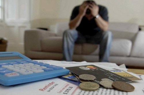 Problemli kreditlər artır - Əhali borcunu qaytarmır