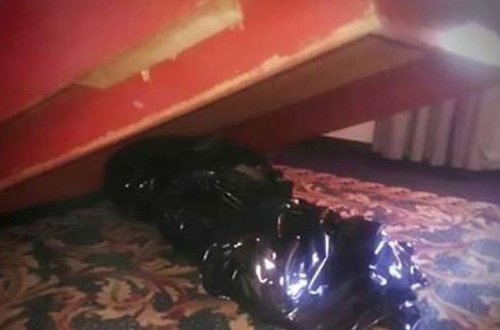 DƏHŞƏT! 1 həftə ölü qadınla yatdılar - FOTO