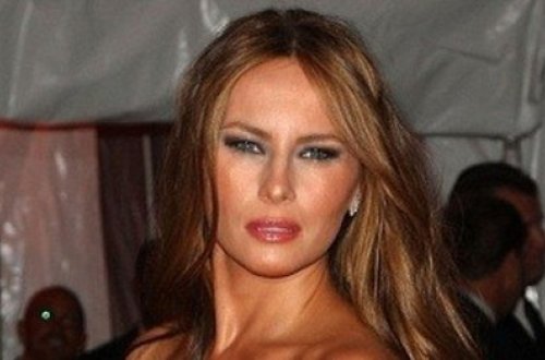 Trampın xanımının çılpaq görüntüləri yayıldı -  FOTOLAR 18+