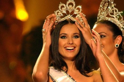 “Kainat gözəli”ndən Trampla bağlı ŞOK İDDİA