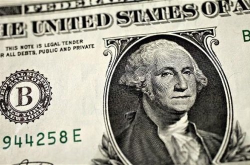 Dollar 1,75-i keçdi – SATIŞ QİYMƏTLƏRİ