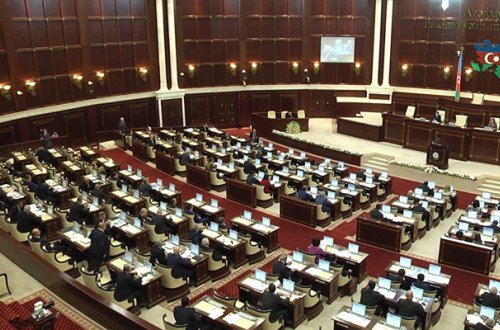 “Məmurlar hara baxır, onlara geniş meydan verilib” - Millət vəkili