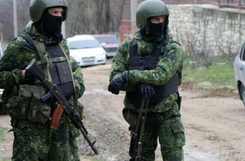 Məscid mühasirəyə alındı: 200 vəhhabi saxlanıldı