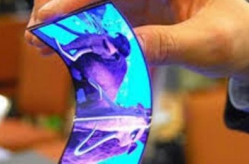 Yeni model qatlana bilən telefonlar gəlir - HAZIR OLUN