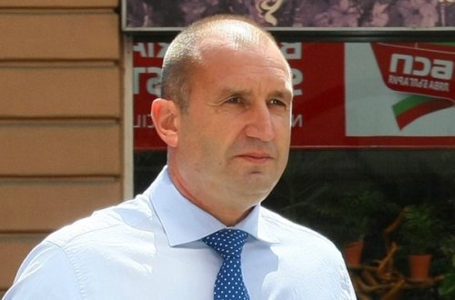 Rumen Radev Bolqarıstanın yeni prezidenti seçilib