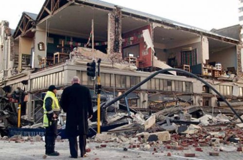 Daha bir güclü zəlzələ baş verdi - SON DƏQİQƏ - VİDEO