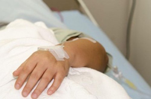 Azərbaycanda DƏHŞƏT: 4 yaşlı uşaq qardaşını güllələdi