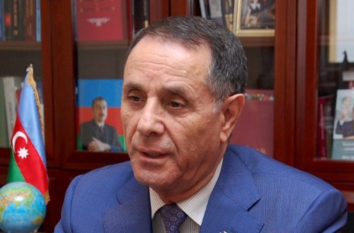 Novruz Məmmədov Kozlariçə cavab verdi