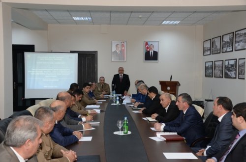 Nəsimi  rayonunda “Yanğın təhlükəsizliyinin təmin olunmasında Fövqəladə Hallar Nazirliyi, yerli icra hakimiyyəti və özünüidarəetmə orqanlarının birgə fəaliyyəti” mövzusunda rayon müşavirəsi keçirildi