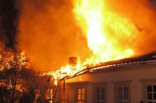 Bakıda 3 otaqlı evdə yanğın olub