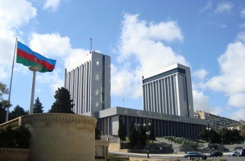 İnternetdə prezidenti təhqir edənlər cəzalanacaq