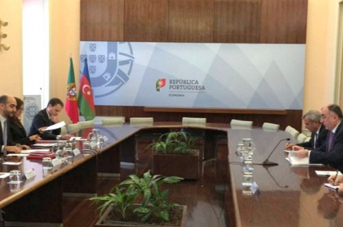 Elmar Məmmədyarov portuqaliyalı nazirlə görüşdü