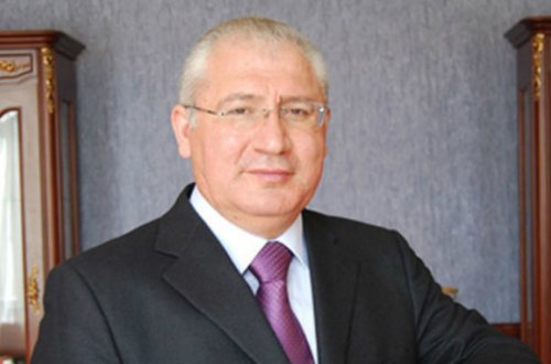 Azərbaycanda nazirə ağır itki üz verdi