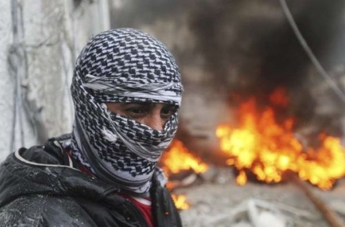 Terrorçu-kamikadze prezidentin iki mühafizəçisini öldürdü